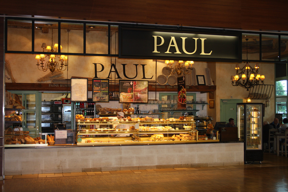 paris must visit cafes