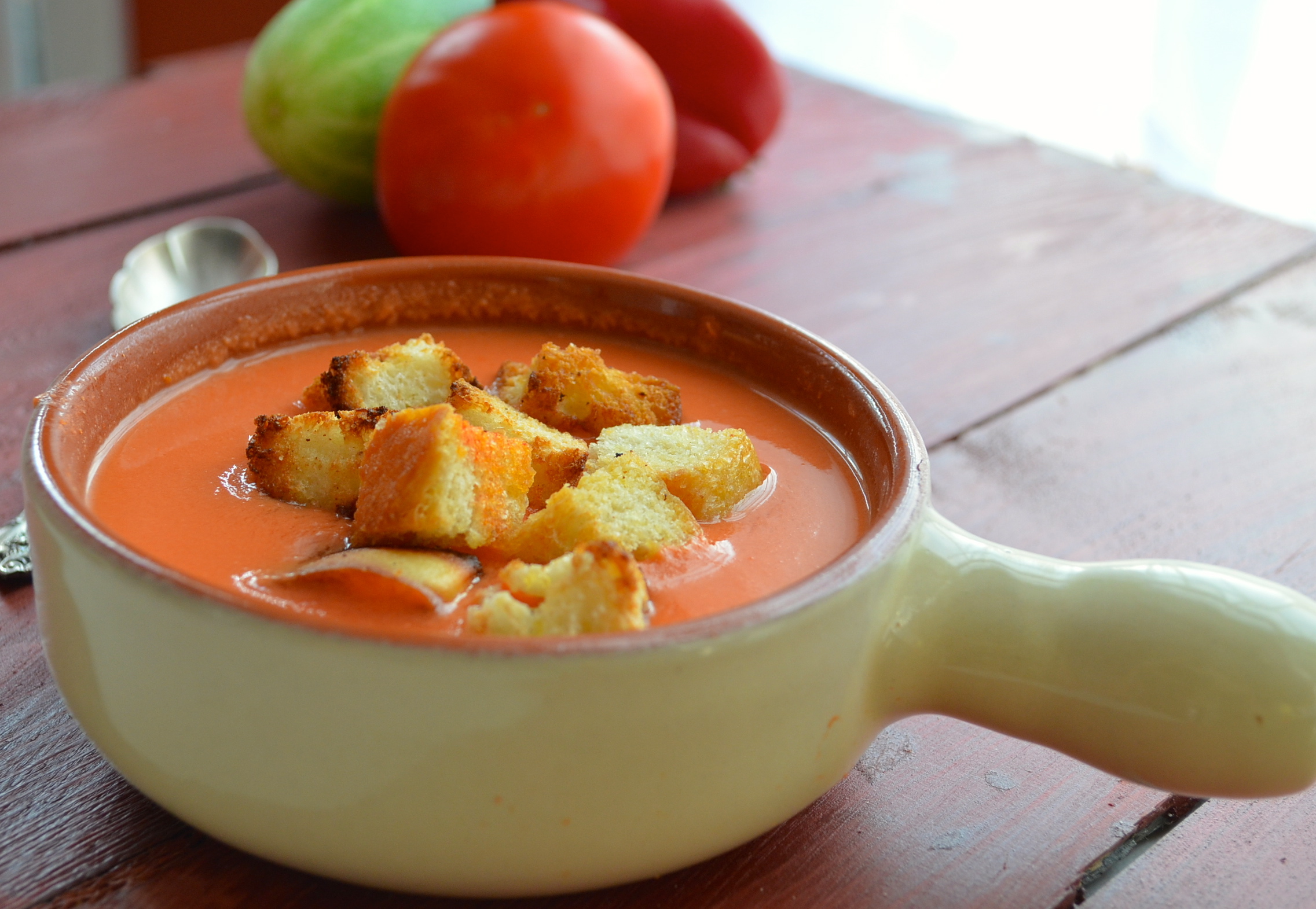 try-traditional-spanish-gazpacho-and-pesti-os-seville-style-in